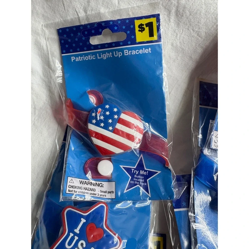 Patriotic Glow Stick Necklaces Bracelets Wands Party Favors 4th of July